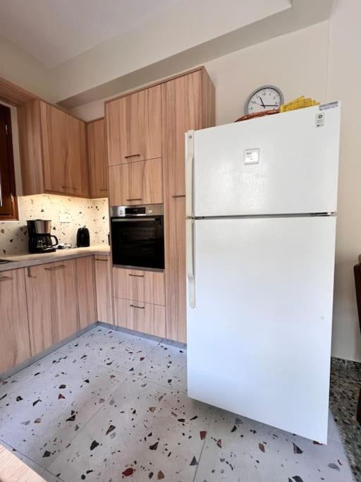 Talos Too, Venetian Residence ハニア エクステリア 写真